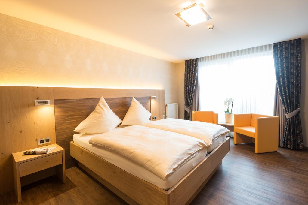 בולאנז' Hotel Haus Tiefenbach חדר תמונה