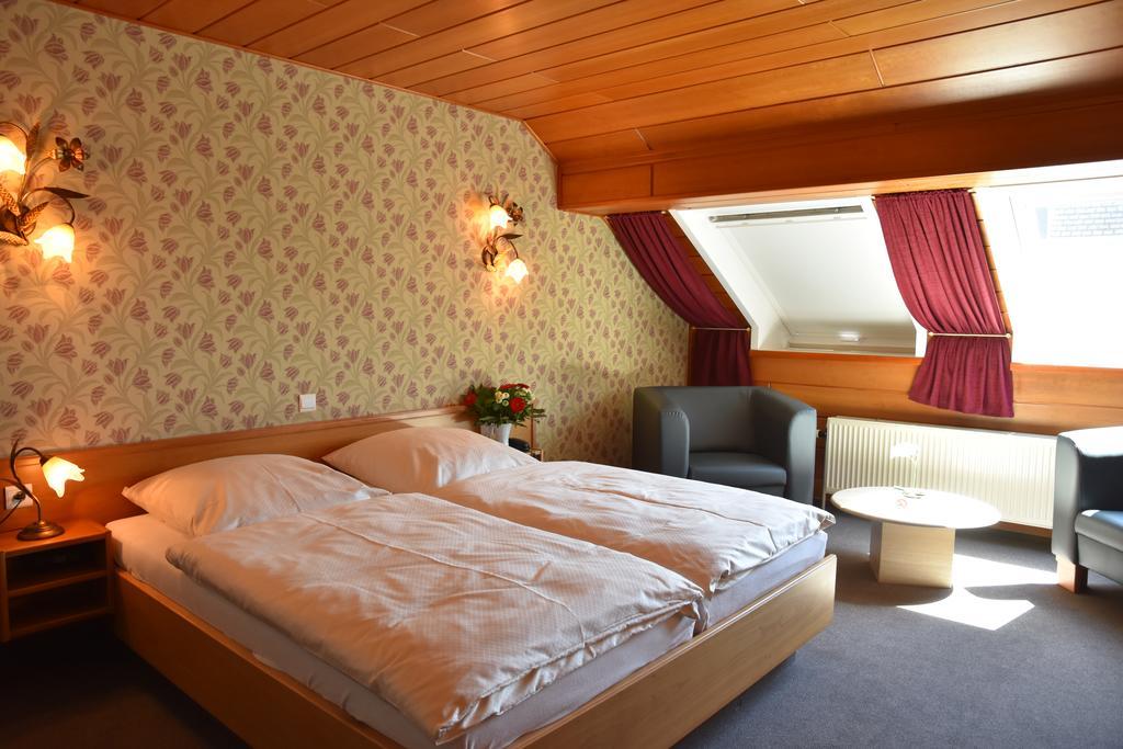 בולאנז' Hotel Haus Tiefenbach מראה חיצוני תמונה